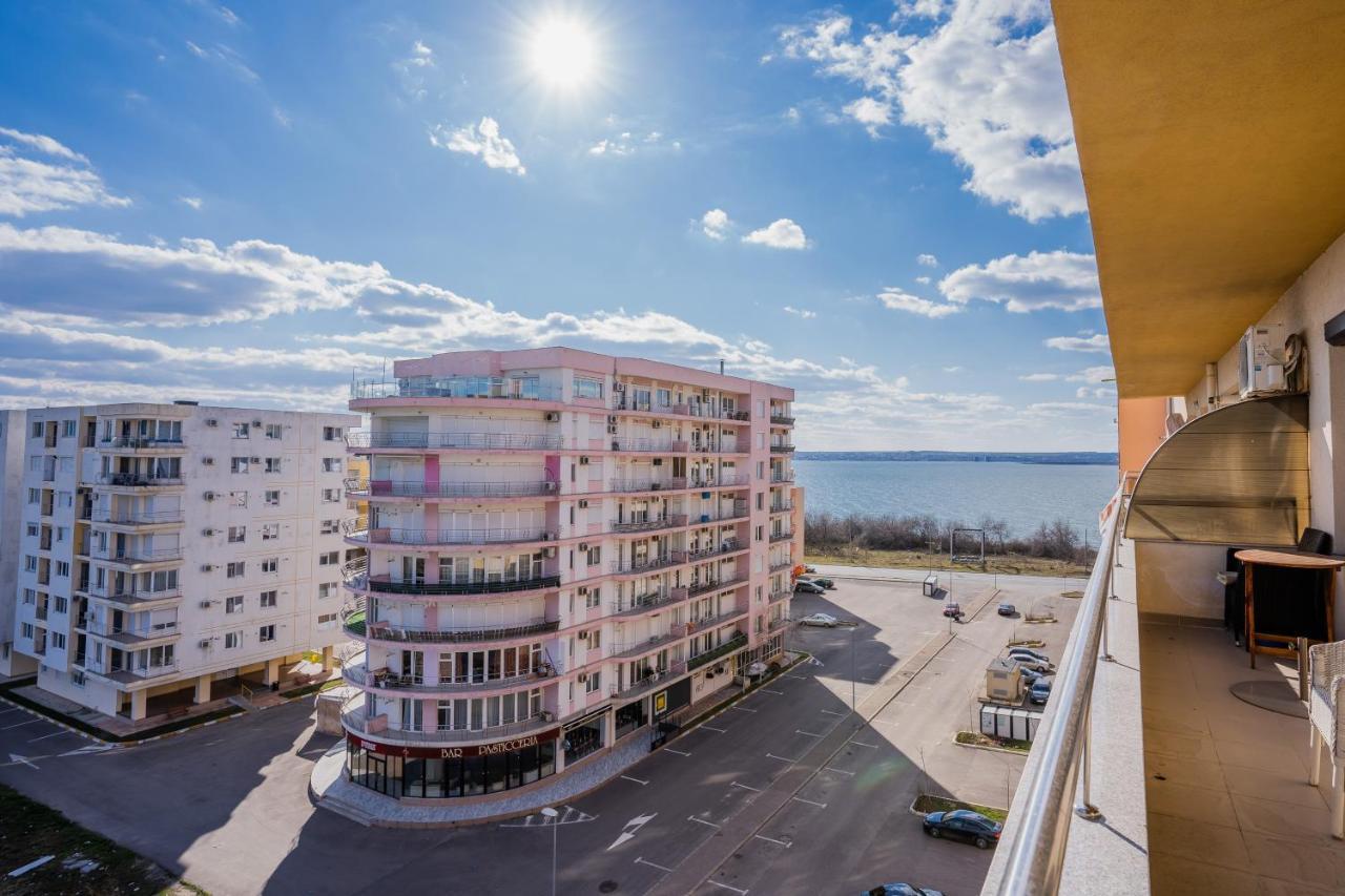 Summerland Sea-View Luxury Apartment Mamaia Esterno foto