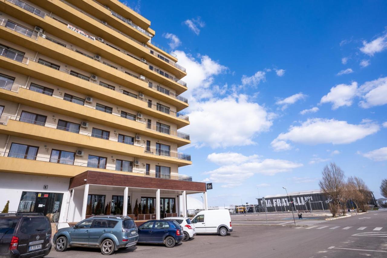 Summerland Sea-View Luxury Apartment Mamaia Esterno foto