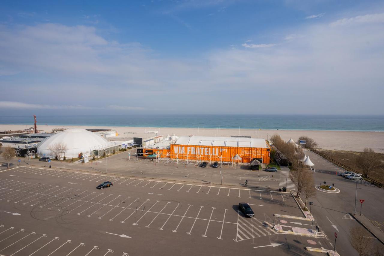 Summerland Sea-View Luxury Apartment Mamaia Esterno foto