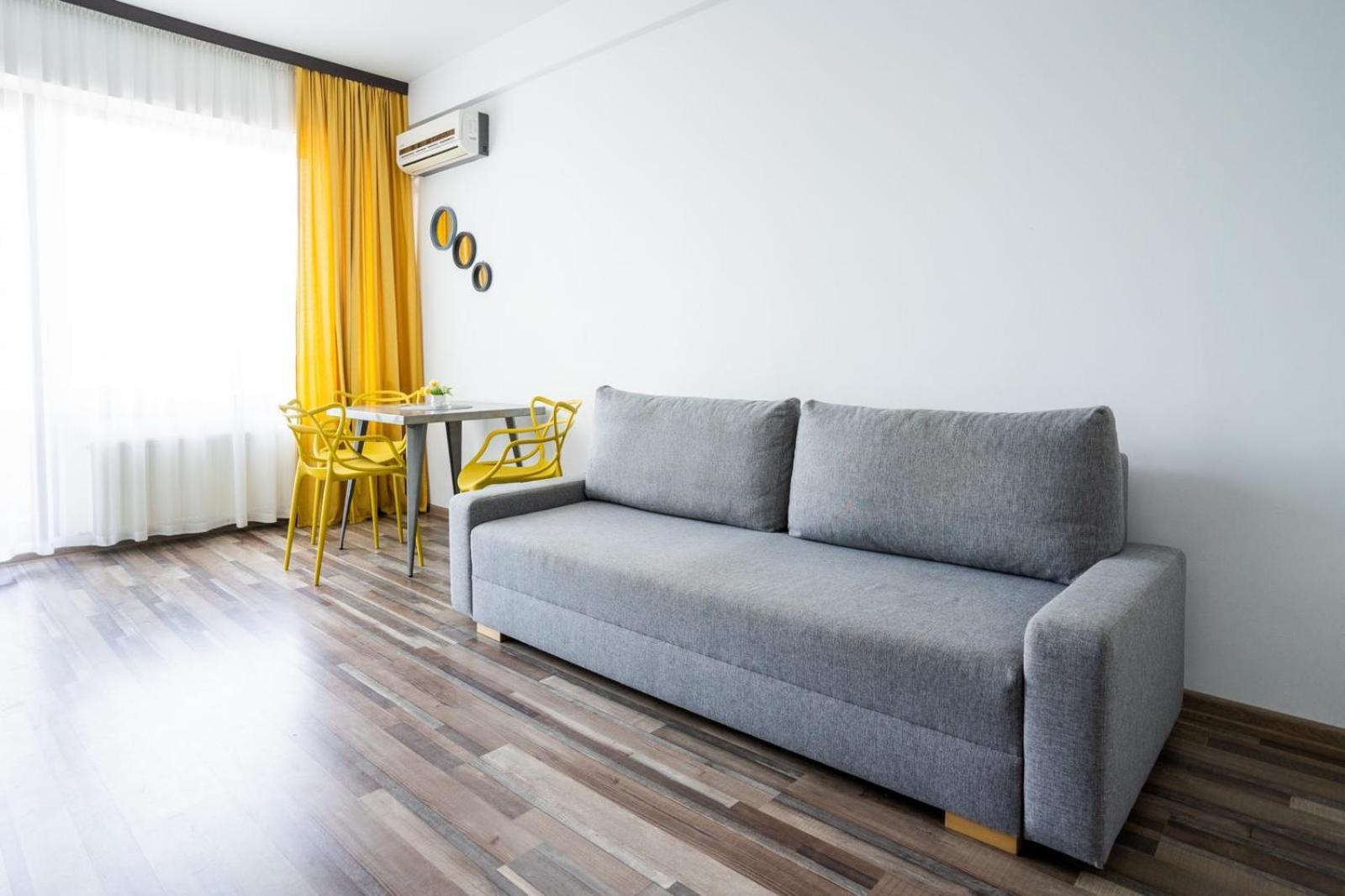 Summerland Sea-View Luxury Apartment Mamaia Esterno foto