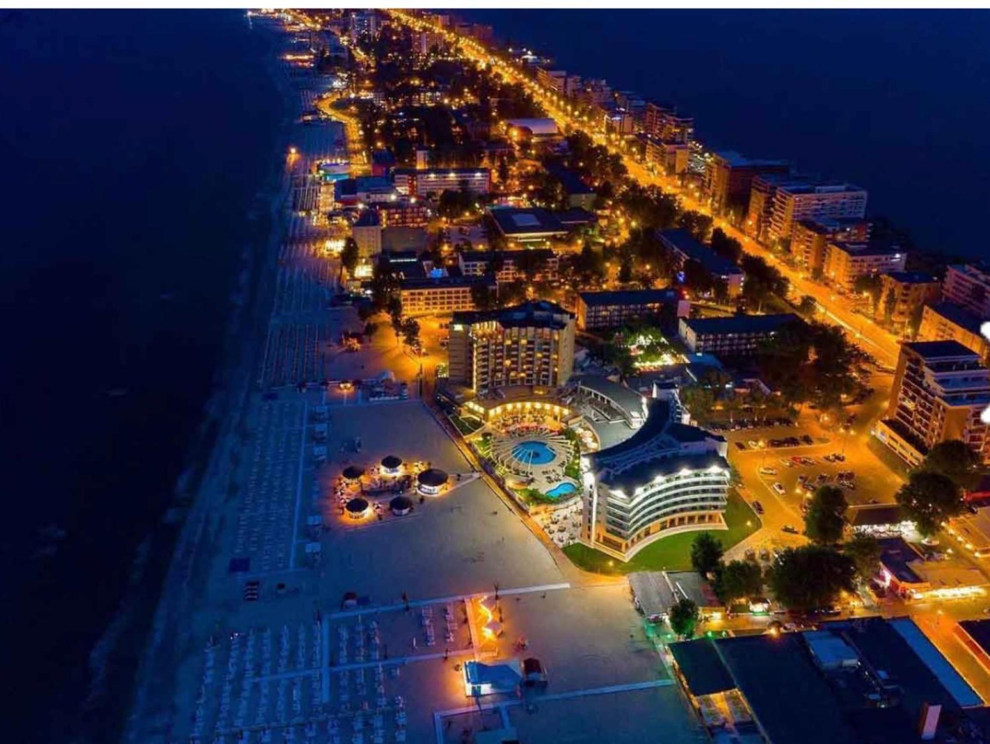 Summerland Sea-View Luxury Apartment Mamaia Esterno foto